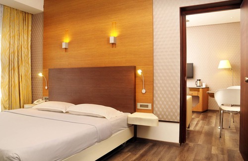 Palakkad Hotel | Hotel Indraprastha