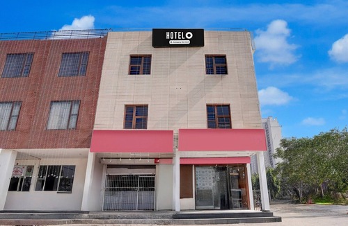 Mohali House | Hotel ISBT Mohali Formerly Holiday Spot