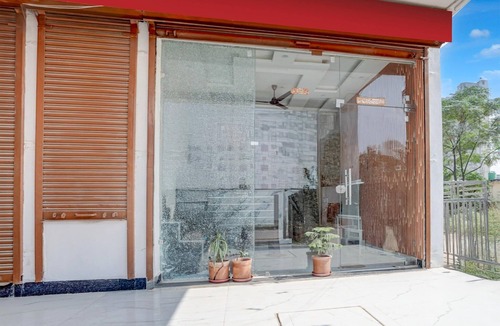 Mohali House | Hotel ISBT Mohali Formerly Holiday Spot