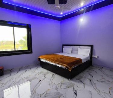 Orchha Hotel | Hotel Jaanvi