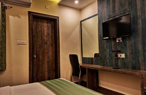 Sigra Hotel | Hotel Janki Inn Varanasi