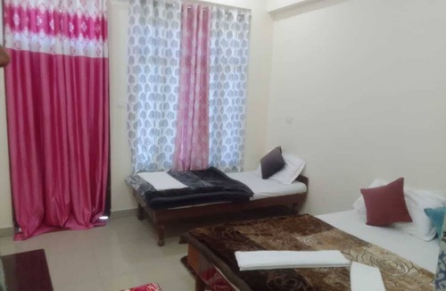 Pipalkoti Hotel | Hotel Kalyan Palace And Restaurant