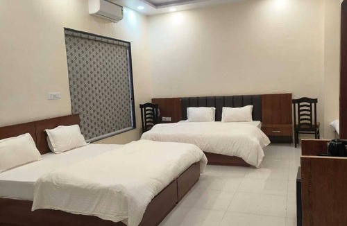 Shivpuri Hotel | Hotel Kamla Heritage - Shivpuri