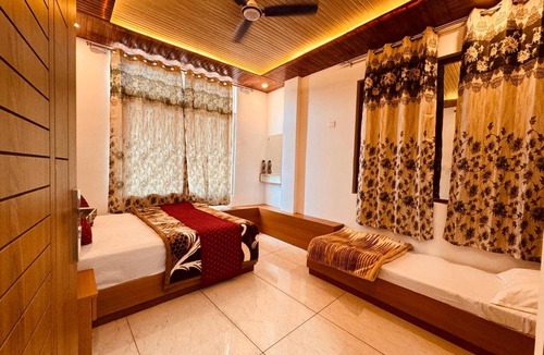 Uttarkashi Hotel | Hotel Kashi Ganga