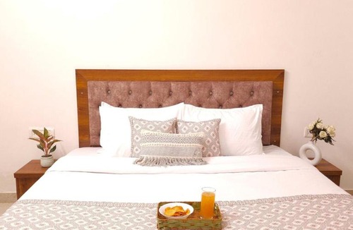 Varanasi Hotel | Hotel Kashi Remark Suites By G K Group