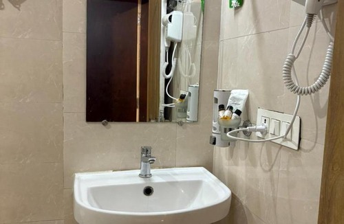Varanasi Hotel | HOTEL KAVANA