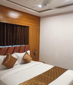 Navrangpura Hotel | Hotel kavya inn