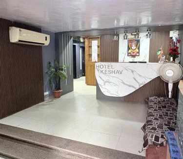 Navrangpura Hotel | Hotel keshav
