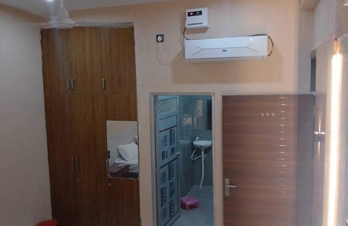 Mahwah Hotel | Hotel Keshav Palace
