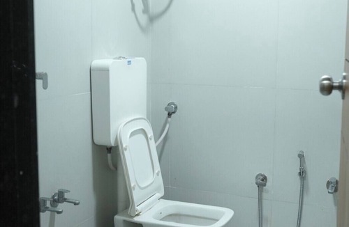 Ahmedabad Hotel | HOTEL KRISHNA INN