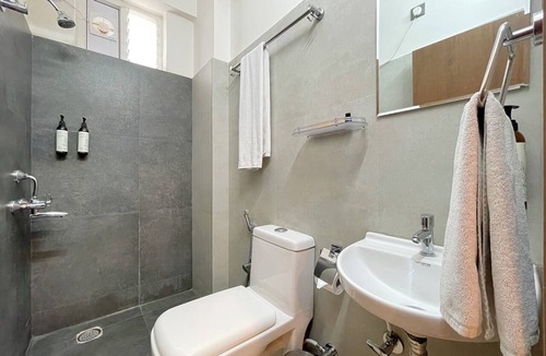 Madhapur Hotel | Hotel Kyzen Smart Stays - Hitec City