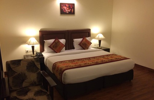 DLF Phase 3 Hotel | Hotel La Residence
