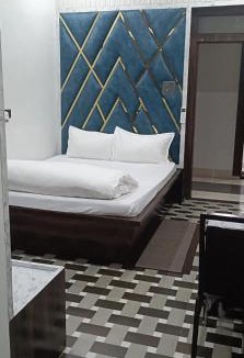 Chapra Hotel | Hotel Laxmi villa