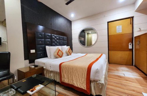 Kolkata Hotel | Hotel Lee International