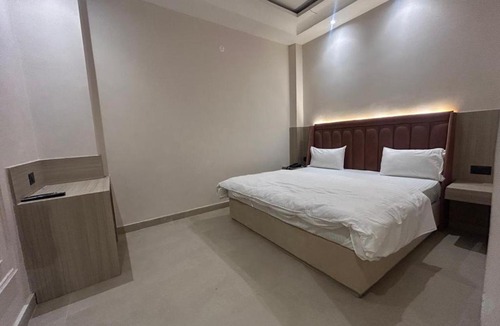 Kanpur Hotel | Hotel Luxe