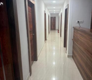 Hyderabad Hotel | Hotel Luxus Inn