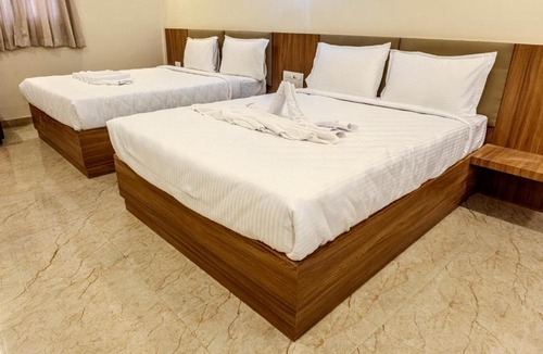 Pallavaram Hotel | Hotel M S Chola