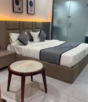 Gandhinagar Hotel | Hotel M S Gold Ganadhinagar