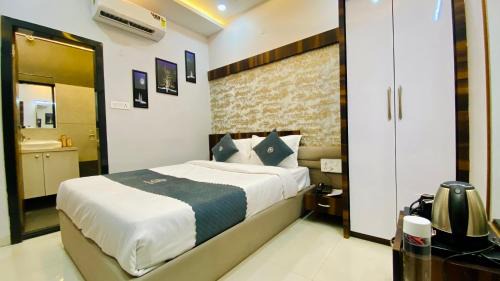 Pithampur Hotel | Hotel Madhur Pithampur
