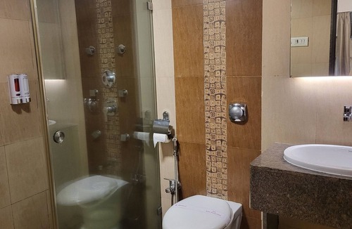 Chembur East Hotel | Hotel Maharana Inn Chembur
