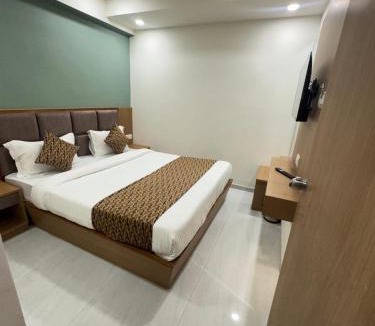 Ahmedabad House | Hotel mahaveer residency
