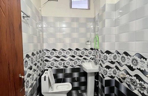 Bullawala Hotel | Hotel Maitri