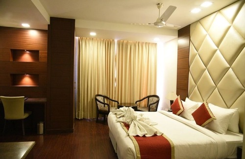 Zirakpur Hotel | Hotel Mandarin Square