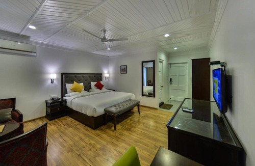 Brein Hotel | HOTEL METROPOLIS SRINAGAR