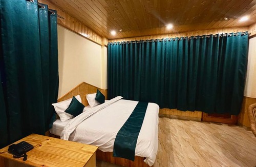 Kasol Hotel | Hotel Mid Orchard Kasol -River Side