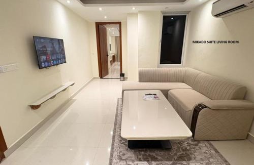 IMT Manesar Hotel | Hotel Mikado Palace