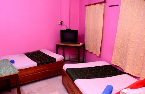 Goalpara Bed & Breakfast | Hotel Moon Moon