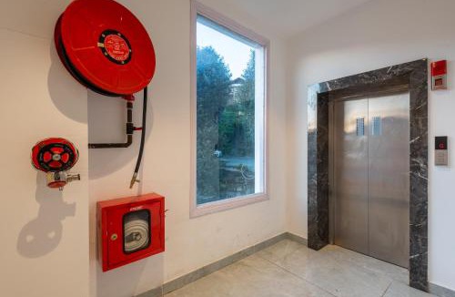 Banikhet Hotel | Hotel Moonglade By Royal Stays Dalhousie