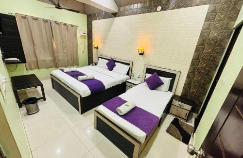 Mayapur Hotel | Hotel Mother land near Prem aashram Ganga Ghat