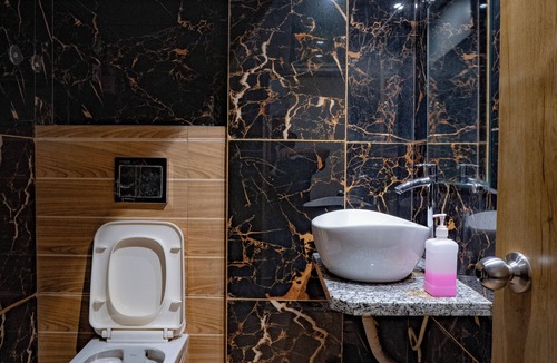 Sector 11 Hotel | Hotel Mourya Residency