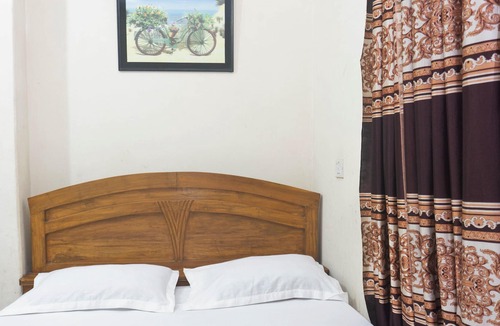 Dhaka Hotel | Hotel Muna International Residential Couple Room - Non AC