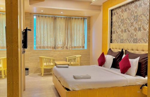 Chembur East Hotel | Hotel Neelkamal Chembur