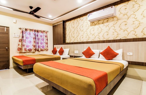 Shamshabad Cabin | Hotel Neem Tree