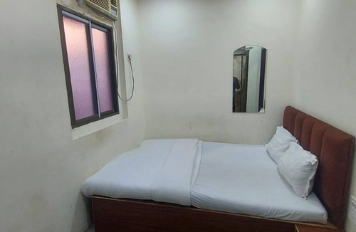 Marine Lines House | Hotel New Churchgate