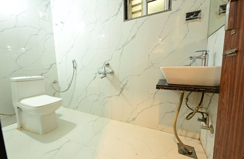 Mount Abu Hotel | Hotel New Mamta By Sunshin Hoteliers