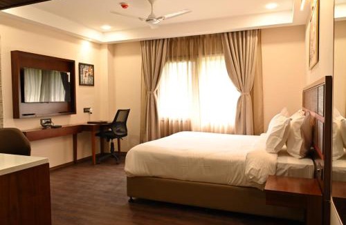 Sualkuchi Hotel | HOTEL NILACHAL - 10 Mins Travel to Kamakhya Temple, Guwahati