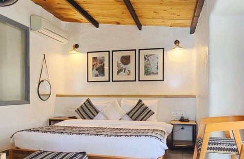 Haldwani Hotel | Hotel North House