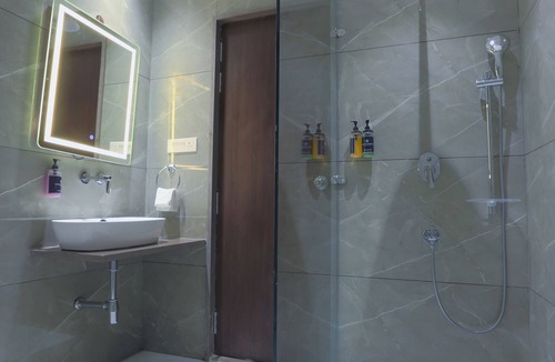 Ujjain Hotel | Hotel Nova Platinum Ujjain