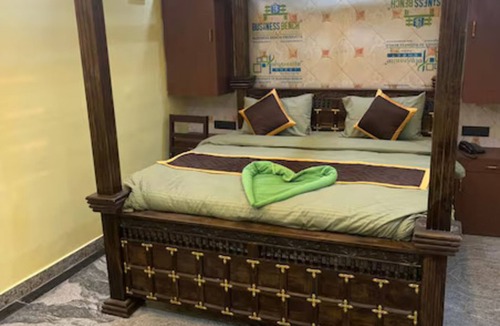 Vijayawada Hotel | Hotel NSK Grand Kunuru By OTABoostup