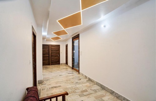 Meerut Hotel | Hotel O A2 residency