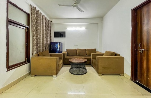 New Delhi Hotel | Hotel O ABHK HOTEL