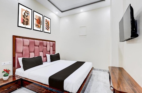 New Delhi Hotel | Hotel O BAL GOPAL