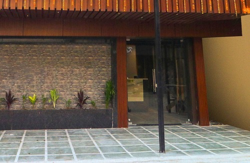 Ranchi House | Hotel O Birsa Railway Stadium