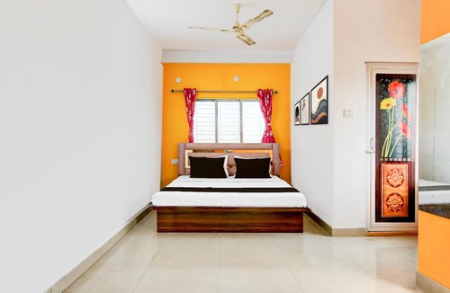 New Town Hotel | Hotel O Blue Bird Guest House