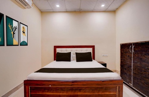 Bulandshahr Hotel | Hotel O Blue Garden
