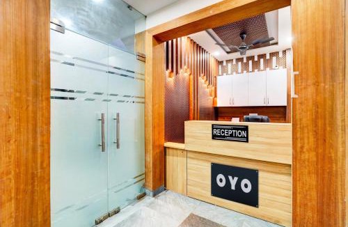 Greater Noida Hotel | HOTEL O BONJOUR .INN NEAR CROWN PLAZA